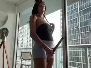 camiliakxoxo — Chaturbate recorded stream image, 06.06.2025 13:20