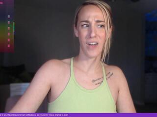 Zoey Evans — Flirt4free recorded stream screenshot (06 Jun 2025)