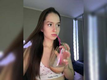 whiteTEA — Bongacams recorded stream image, 08.06.2025 13:40