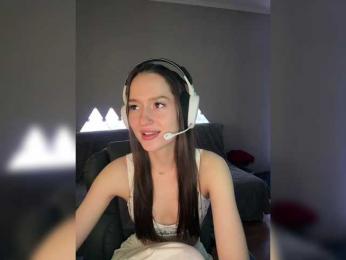 whiteTEA — Bongacams recorded stream image, 08.06.2025 13:40