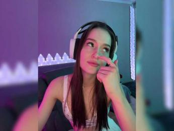 whiteTEA — Bongacams recorded stream image, 08.06.2025 13:40