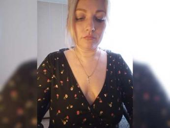 Tanysha-1 — Bongacams recorded stream image, 10.06.2025 04:00