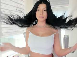 diamondt33n — Camsoda recorded stream image, 10.02.2025 07:10