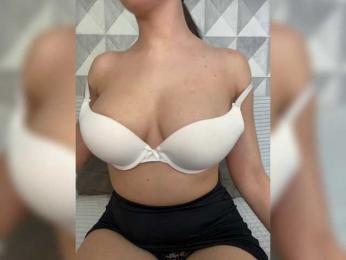 dee_zee — Bongacams recorded stream screenshot (11 Jun 2025)