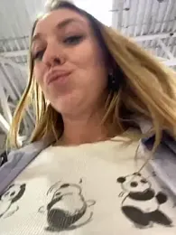 Sweet___Emily — Stripchat recorded stream image, 13.06.2025 13:30