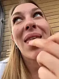 Sweet___Emily — Stripchat recorded stream image, 13.06.2025 13:30
