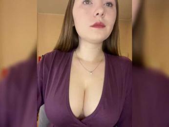 AlinaRay — Bongacams recorded stream image, 10.02.2025 14:00