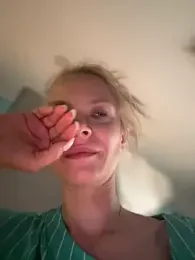 AnastasiaAniess — Stripchat recorded stream screenshot (15 Jun 2025)