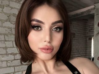 Naomi Bea — Flirt4free recorded stream screenshot (15 Jun 2025)