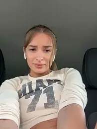 EvieEvans — Stripchat recorded stream image, 15.06.2025 15:40