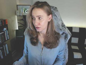 Adamova_Eva — Bongacams recorded stream image, 10.02.2025 17:20