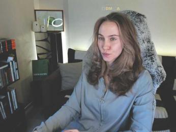 Adamova_Eva — Bongacams recorded stream image, 10.02.2025 17:20