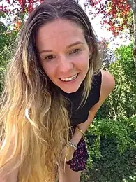 lucie_mehott — Stripchat recorded stream image, 17.06.2025 08:40