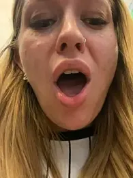 Sweet___Emily — Stripchat recorded stream image, 17.06.2025 14:00