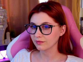 HoneyCherry — Bongacams recorded stream screenshot (19 Jun 2025)