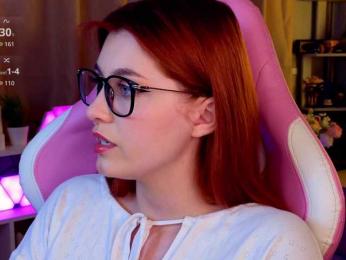 HoneyCherry — Bongacams recorded stream screenshot (19 Jun 2025)