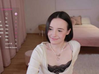 MissEssie — Bongacams recorded stream screenshot (22 Jun 2025)