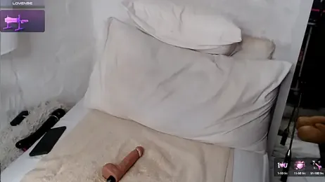 Julia-Sugar — Stripchat recorded stream screenshot (11 Feb 2025)