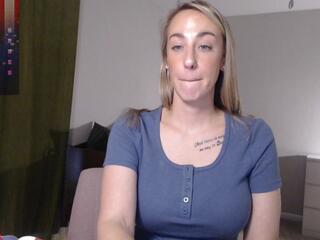 Zoey Evans — Flirt4free recorded stream screenshot (01 Jul 2025)