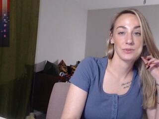 Zoey Evans — Flirt4free recorded stream screenshot (01 Jul 2025)