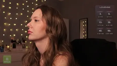 Hit-girl- — Stripchat recorded stream screenshot (11 Feb 2025)