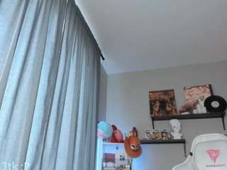 vi-jasen — Camsoda recorded stream image, 03.07.2025 04:30