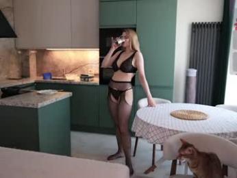 love_you_to123 — Chaturbate recorded stream screenshot (07 Jul 2025)