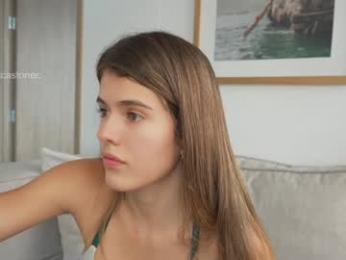 rebeccastonee — Chaturbate recorded stream image, 07.07.2025 22:10