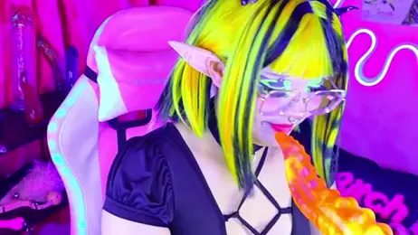 LaytonBox — Stripchat recorded stream image, 07.07.2025 23:20