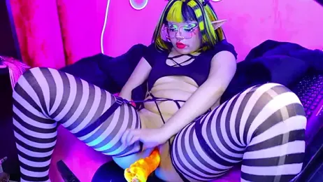 LaytonBox — Stripchat recorded stream image, 07.07.2025 23:20