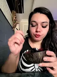 RedAssHottie — Stripchat recorded stream image, 08.07.2025 05:20