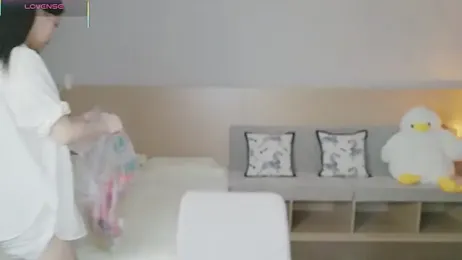 Lucky-baby — Stripchat recorded stream image, 08.07.2025 13:30