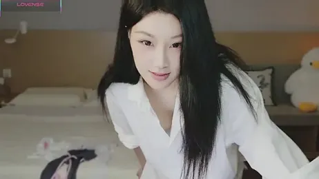 Lucky-baby — Stripchat recorded stream image, 08.07.2025 13:30