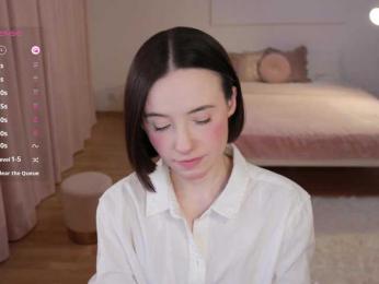 MissEssie — Bongacams recorded stream screenshot (08 Jul 2025)