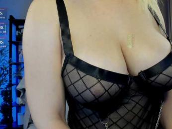 Careful_i_Bite — Bongacams recorded stream image, 11.07.2025 21:50
