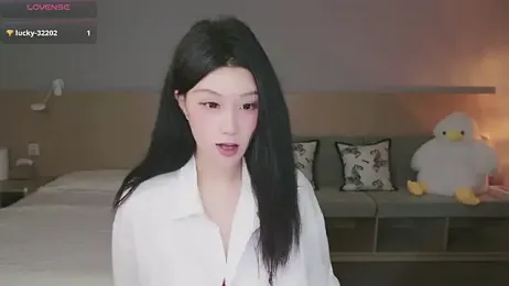 Lucky-baby — Stripchat recorded stream image, 14.07.2025 13:30