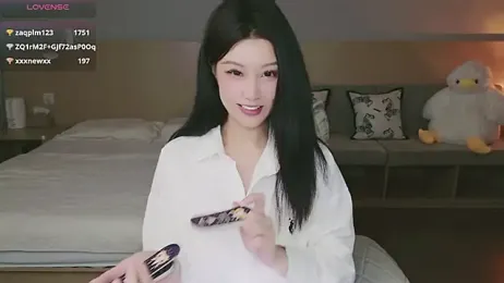 Lucky-baby — Stripchat recorded stream image, 14.07.2025 13:30