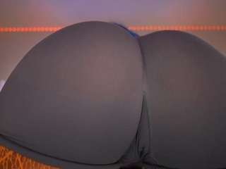 ox-lemon — Camsoda recorded stream image, 15.07.2025 07:00