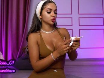 VanesaSimon — Bongacams recorded stream screenshot (16 Jul 2025)