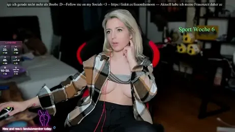 Lisaonthemoon — Stripchat recorded stream image, 16.07.2025 19:20