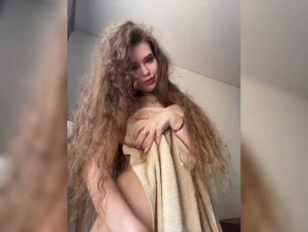 YourLadyyy — Bongacams recorded stream screenshot (19 Jul 2025)