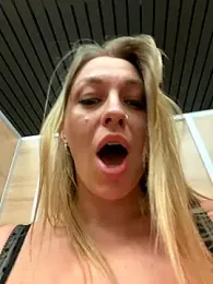 Sweet___Emily — Stripchat recorded stream image, 19.07.2025 10:10