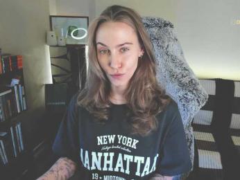 Adamova_Eva — Bongacams recorded stream image, 12.02.2025 18:40