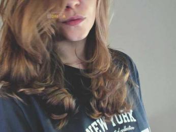 Adamova_Eva — Bongacams recorded stream image, 12.02.2025 18:40