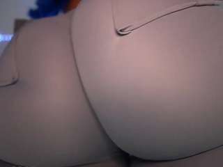 ox-lemon — Camsoda recorded stream image, 22.07.2025 07:30