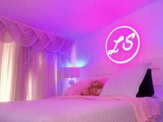 laurensaenz — Camsoda recorded stream screenshot (22 Jul 2025)