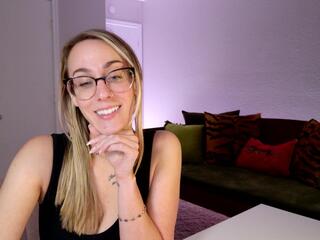 Zoey Evans — Flirt4free recorded stream screenshot (23 Jul 2025)