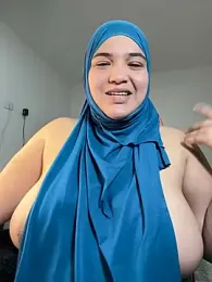 sweetmuslim01 — Stripchat recorded stream image, 12.02.2025 22:40