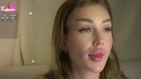 AnnyBangs — Stripchat recorded stream image, 25.07.2025 06:30