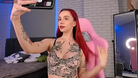 hazel_77 — Stripchat recorded stream image, 29.07.2025 03:00